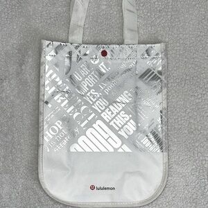 LULULEMON White Tote